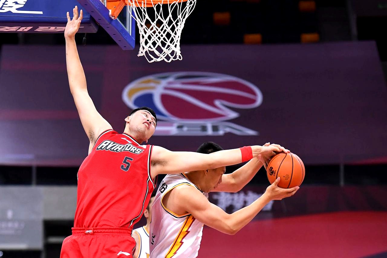 体育k1官网-山东男篮窗口期复出首秀，志在欧篮联名次提升，气氛紧张，数据趋势出现新变化